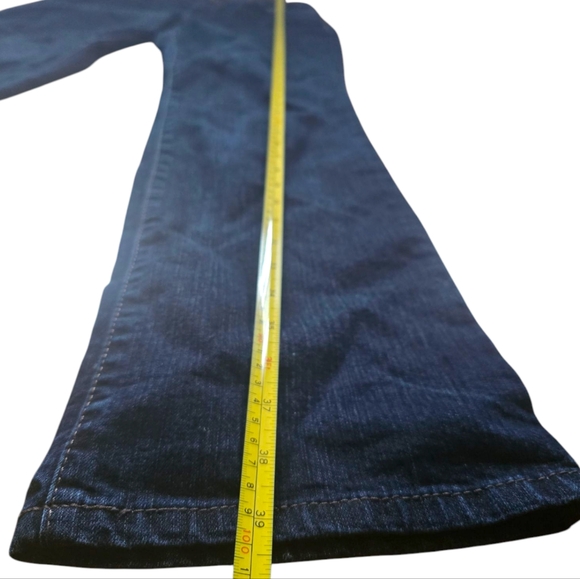 EUC Style & Co Straight Leg Dark Rinse Jeans Size 10 Cotton Polyester Spandex - Picture 6 of 11